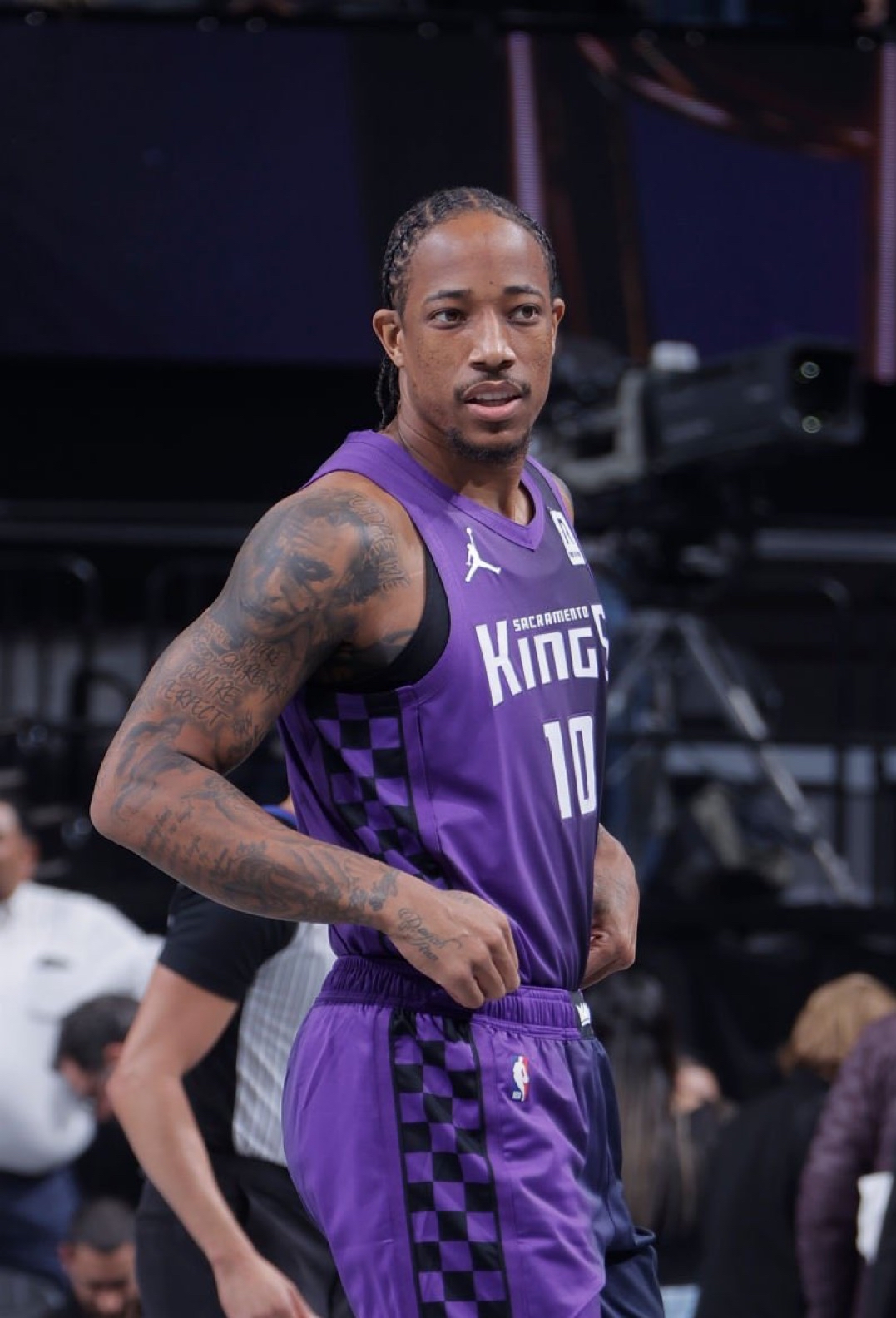 布了首批成 布了首批成