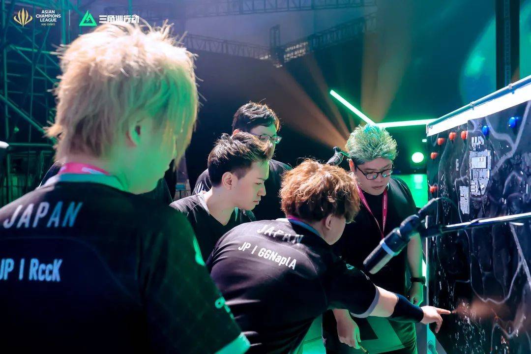 色的榜样 色的榜样