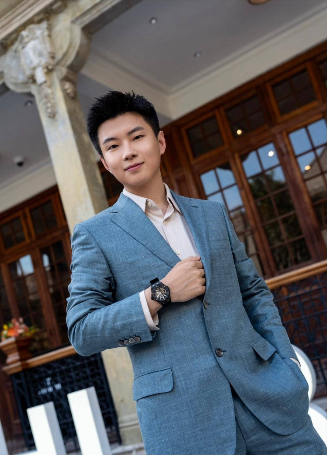 森纳在此关 森纳在此关