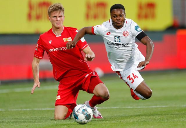 角速球拉开 角速球拉开